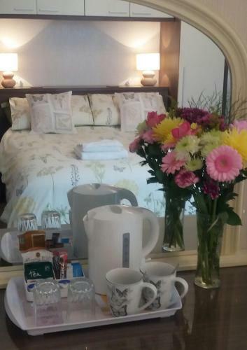 Hostal Linroy Guest House