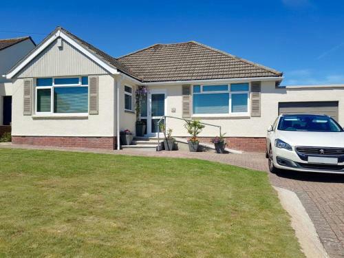 Sandringham Heights