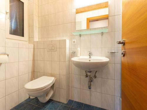Neat Apartment In Ladis With Balcony Or Terrace