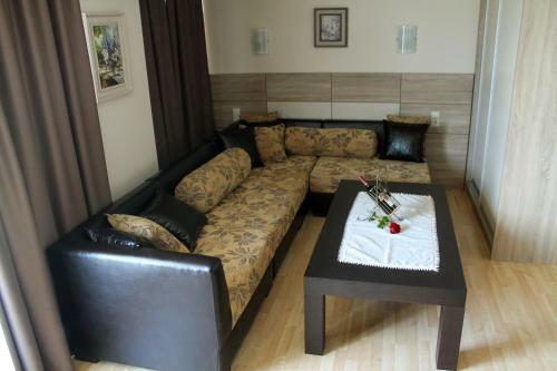 Hostal Garden Guest House