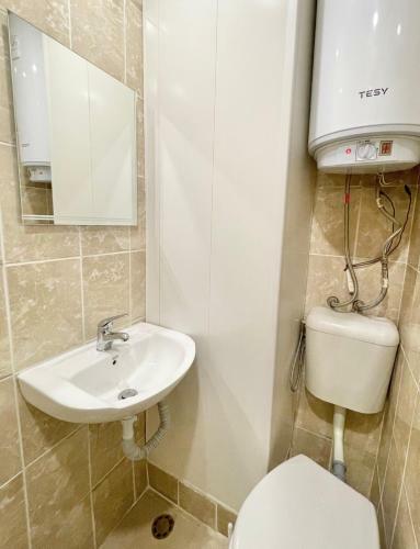 Apartamento Elegant Studio For 4 Persons In Center & Parking