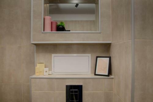 Super Luxurious & Spacious Designer Apartment.
