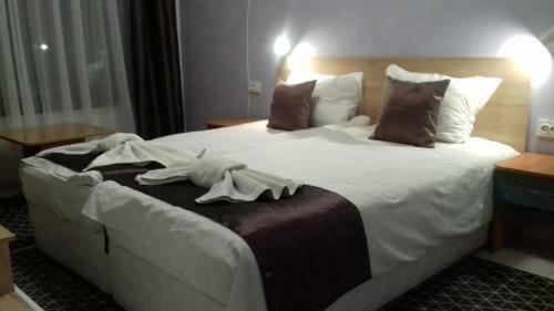Hostal ??????