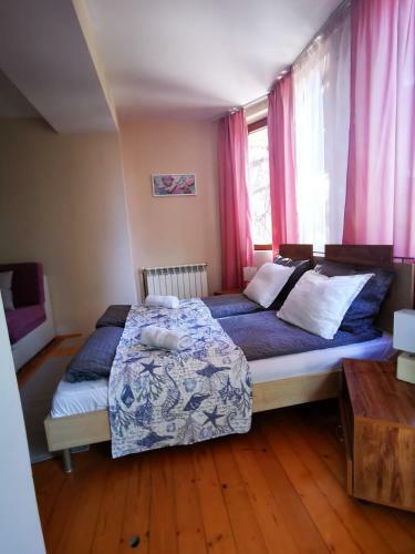 Hostal Casa Divna