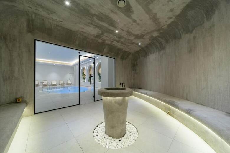 Aquahouse Hotel & Spa