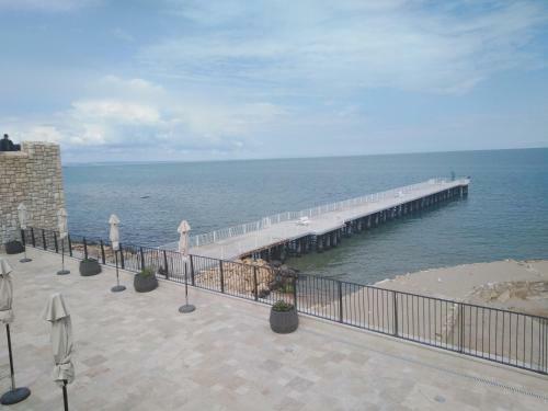 Private Apartment In Saint Elena