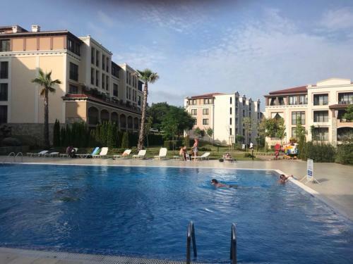 Apartament With Balkony Green Life