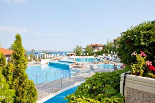 Apartamento Santa Marina Holiday Vilage 19 B2