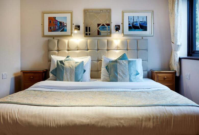 Hostal Conifers Guest House