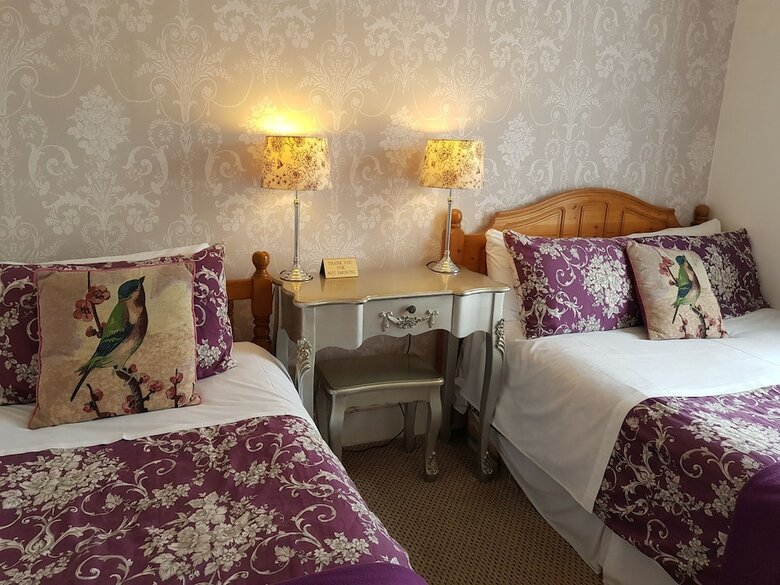 Bed & Breakfast Adams Guest House