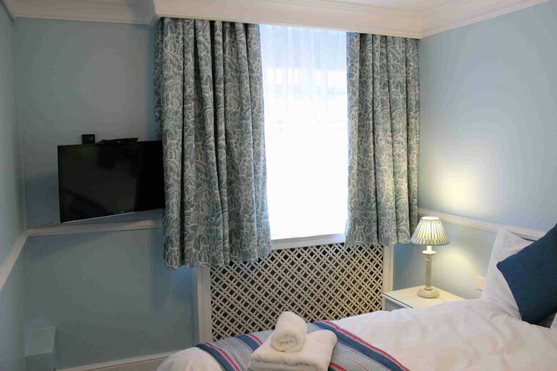 Bed & Breakfast St Margarets Hotel