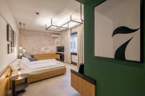 R34 Boutique Hotel
