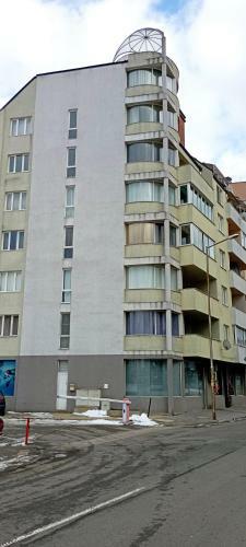 Small Luxury Apartment In A Top Location In Mladost 1a