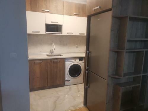 Lovely 1 Bedroom Apartment With Free Parking
