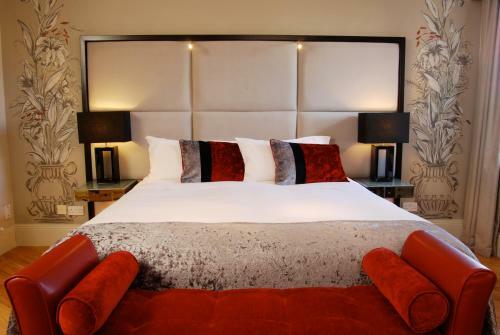 Benedicts Hotel