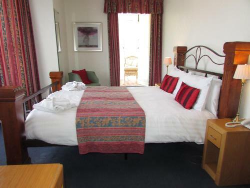 Holliers Hotel