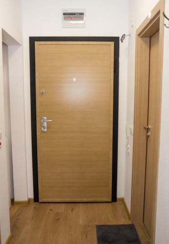 Apartamento ? Moderno ? 1 -bedroom With Parking & Patio