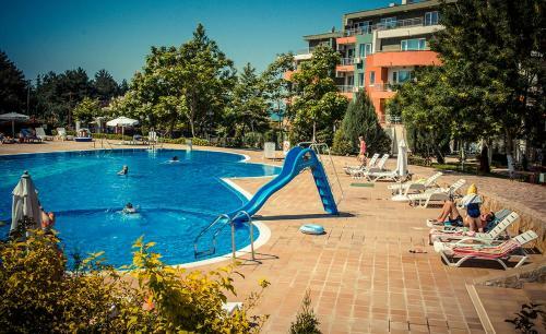 Apartamento S?oneczny Brzeg Green Fort Noks Studio