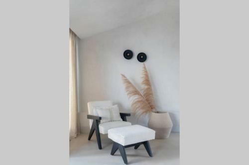 Luxe Design Villa Met Vrij Uitzicht Over Het Meer.