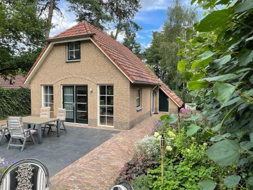 Luxe Vakantie Woning In Het Lunterse Bos