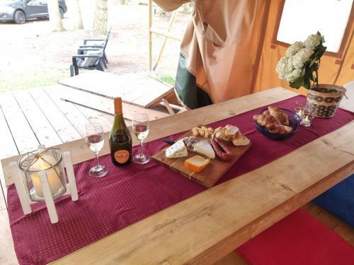 Glamping Safaritent Camping 't Vlintenholt