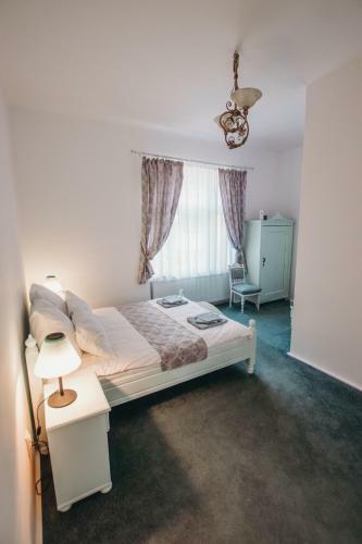 Hostal Vila Orient
