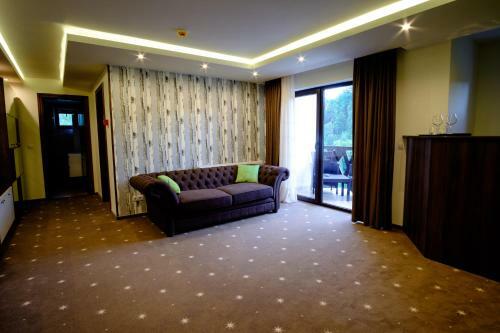 Hotel Poezia