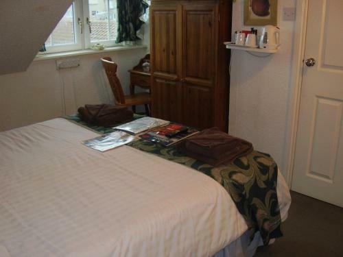Hostal Brentwood House