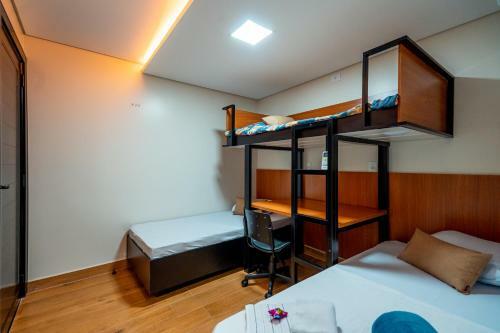 Hostal Pousada Jardim Do Lago