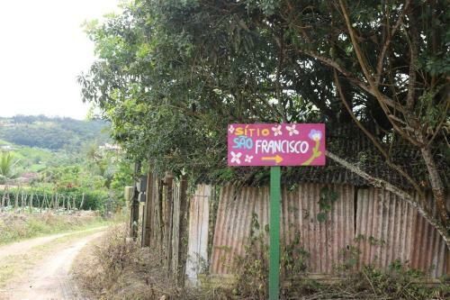 S�tio S�o Francisco, Natureza E Estrutura Completa