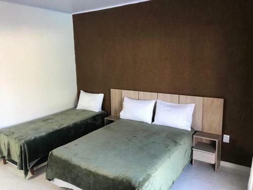 Hostal Suites Bougainville