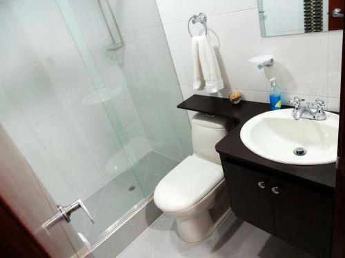Apartamento Amoblado Pasto + Directv Gold + Internet 10 Gb, Cerca A Unicentro