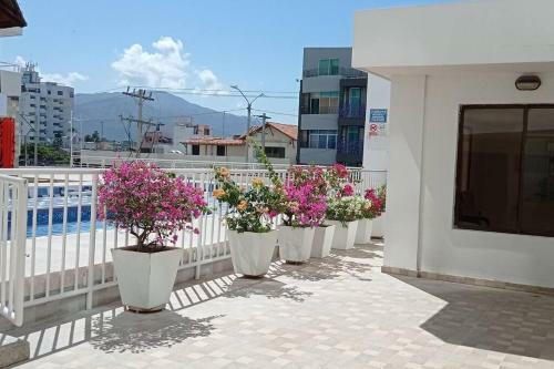 Apartamento Confortable Apto A 150 M de Playa. Piscina, Wifi.