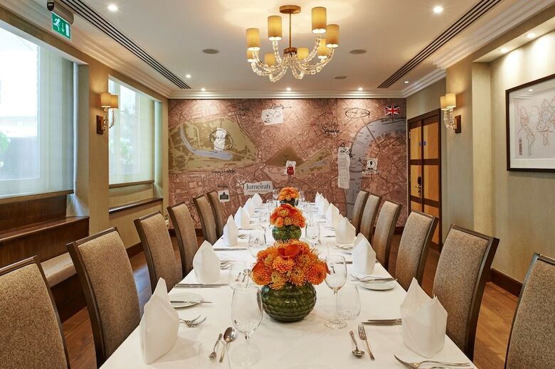 Jumeirah Lowndes Hotel