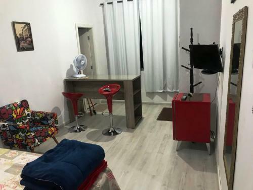 Apartamento Reformado Em Pr�dio Residencial