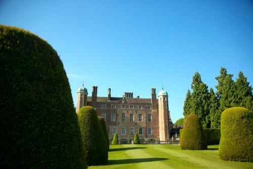 Albergue Madingley Hall