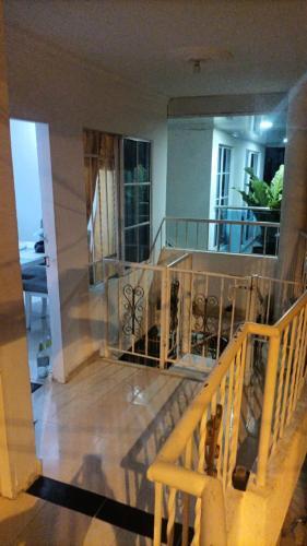 Apartamento Comodo Amoblado (curinca)