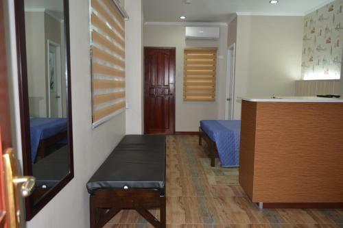 Hostal Red Apartelle