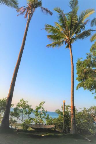 Hotel Villa Marmarine Beach Resort & Restaurant