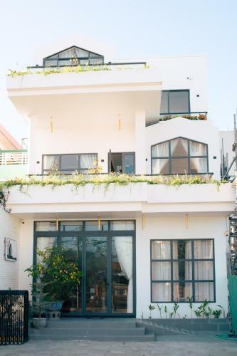 Yours Homestay