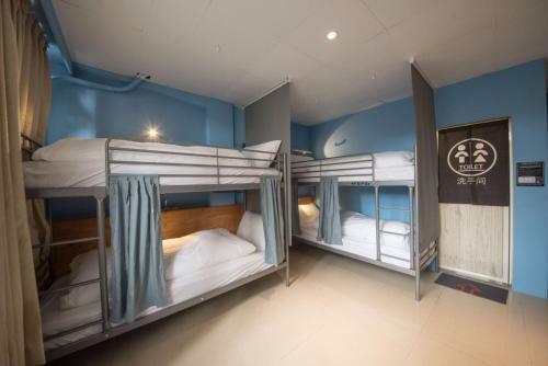 Deer Traveler Hostel