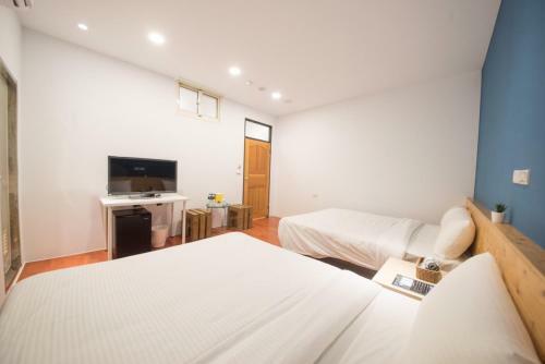 Deer Traveler Hostel