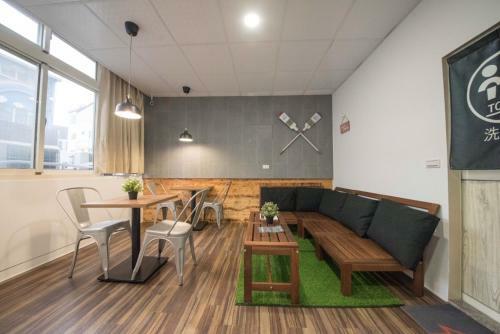 Deer Traveler Hostel