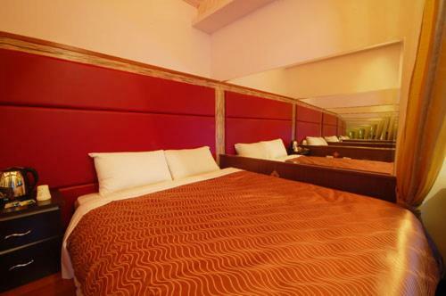 Victoria Hotspring Resort