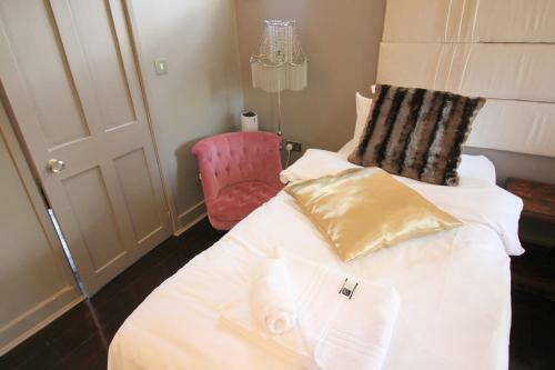 Regency House Apartments