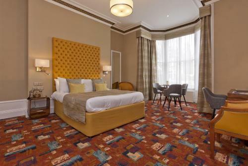The Mariner Hotel