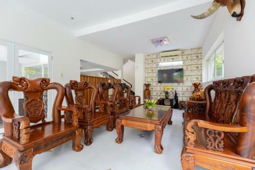 Seaview Palm Villa 17 Bi?t Th? H? B?i View Bi?n V?ng T�u