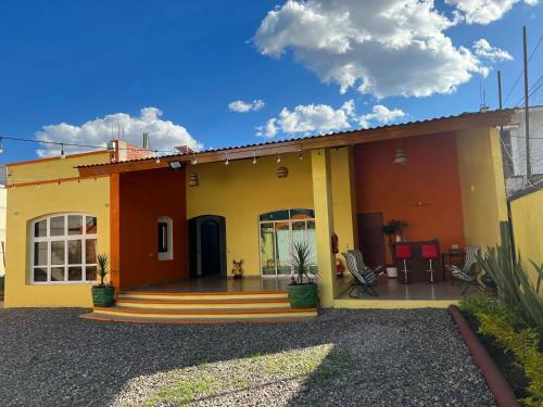 Hostal Ohana Apartments