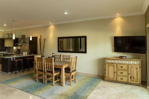 Puerta Cabos Village H306 2br By Casago