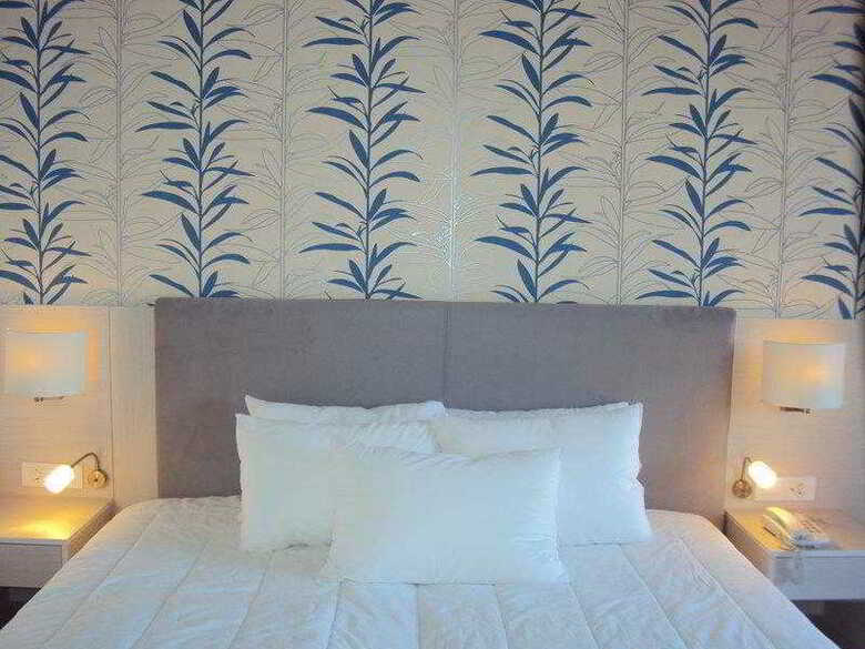 Hotel Kalyves Beach